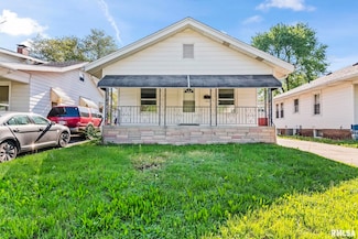 2312 S 9th St, Springfield, IL 62703