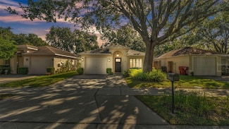 404 Abigail Rd, Plant City, FL 33563