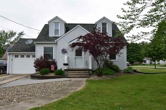 314 1st Ave NE, Waukon, IA 52172