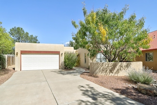 353 La Chamisal Ln NW, Los Ranchos, NM 87107