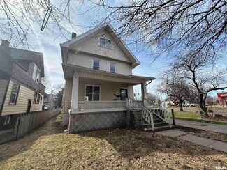 1820 W Bradley Ave, Peoria, IL 61606