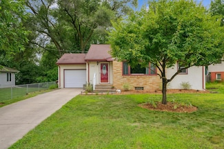 4107 White Bear Ave N, Saint Paul, MN 55110