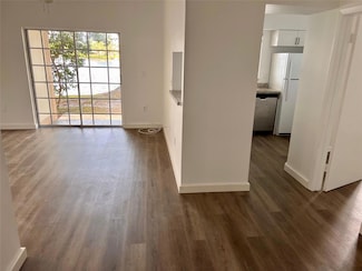 2121 NW 96th Terrace Unit 14M, Pembroke Pines, FL 33024