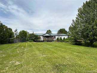 8610 Peck Rd, Marlette, MI 48453