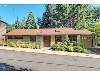 2967 SW Champlain Dr, Portland, OR 97205