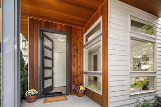 3246 14th Ave W, Seattle, WA 98119