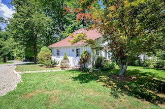 459 Old Post Rd, Bedford, NY 10506