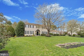 1018 Pinetown Rd, Fort Washington, PA 19034