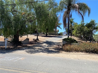 307 Wilshire Rd, Oceanside, CA 92057