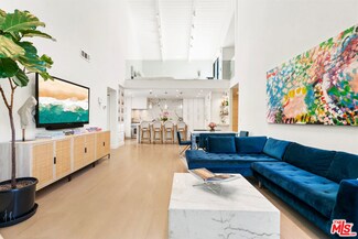 11706 Montana Ave Unit 307, Los Angeles, CA 90049