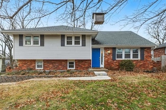 7320 N Euclid Ave, Kansas City, MO 64118