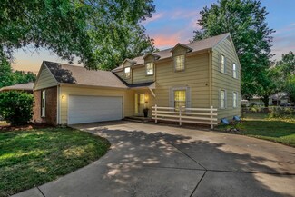9817 W 12th St N, Wichita, KS 67212