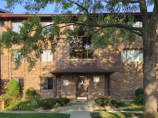 19503 Lake Shore Dr Unit 1, Lynwood, IL 60411