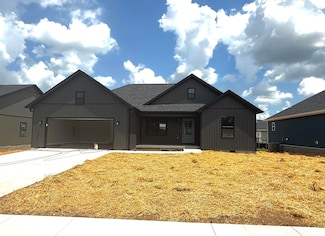 469 Pinehurst Way, Harrodsburg, KY 40330