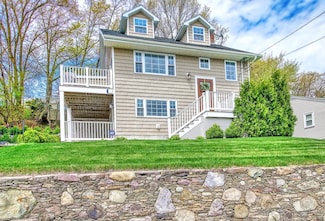 1367 Washington St, Norwood, MA 02062