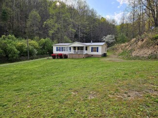 3800 Hall Hollow Rd, Coeburn, VA 24230
