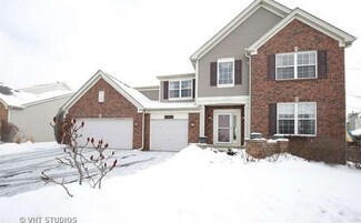 395 Thornwood Way, South Elgin, IL 60177