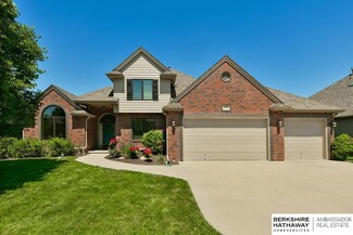 1925 S 182nd Cir, Omaha, NE 68130