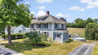 19 Amherst Ave, Ticonderoga, NY 12883