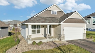 238 Jade Trail N, Lake Elmo, MN 55042