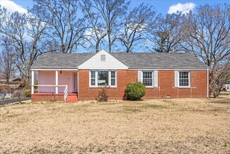 307 Druid Ln, Tullahoma, TN 37388