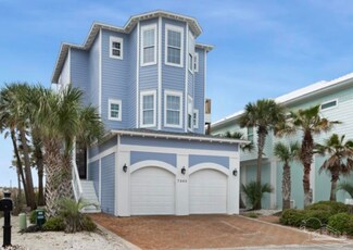 7343 Spinnaker Ct, Navarre, FL 32566