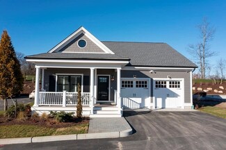 5 Helmsley Ln Unit 32, Coventry, RI 02816