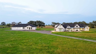 6770 Fm 1372 Rd, North Zulch, TX 77872