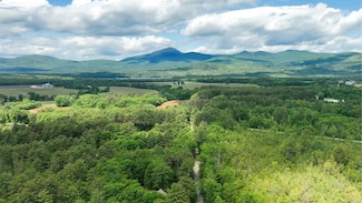 7 Raven Ln, Fryeburg, ME 04037