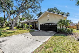 7461 Pescador Place, Seminole, FL 33772