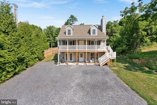 18291 Clayton Hall Rd, Bluemont, VA 20135