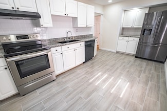 21 Hillsdale Rd Unit 2, Medford, MA 02155