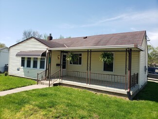 2701 Holman St, Moraine, OH 45439