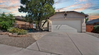 1512 Quiet Desert Dr SW, Albuquerque, NM 87121