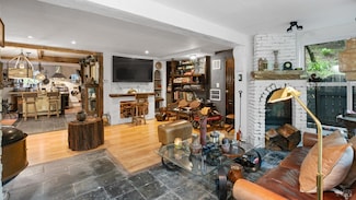 7456 Sir Francis Drake Blvd, Lagunitas, CA 94938
