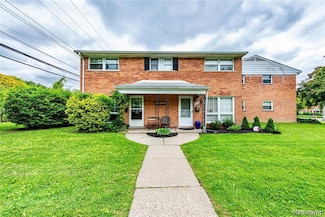 2830 W 13 Mile Rd Unit 6, Royal Oak, MI 48073