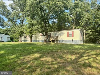 16527 Ridge Rd, King George, VA 22485