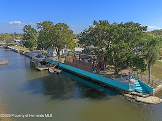 7235 Maryland Ave, Hudson, FL 34667