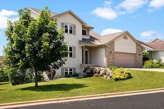 3101 Weybridge Dr, Sun Prairie, WI 53590