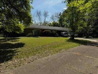 1017 Glensade Place, Port Gibson, MS 39150