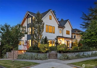4232 Burke Ave N, Seattle, WA 98103