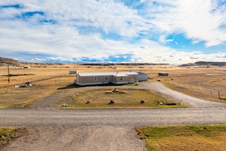 54 E Country Ln, Great Falls, MT 59404