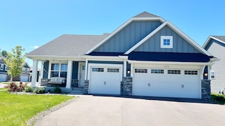 12750 Erskin Cir NE, Blaine, MN 55449