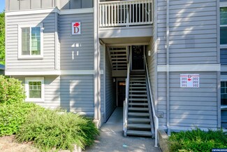 6298 SW Grand Oaks Dr, Corvallis, OR 97333