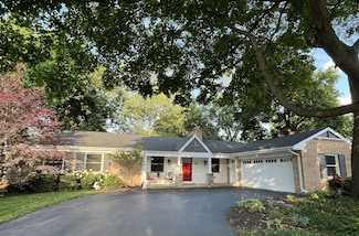 441 Highland Ave, Crystal Lake, IL 60014