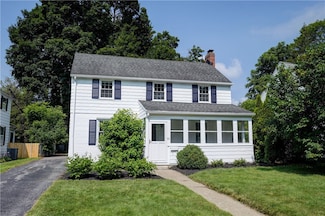 55 Laconia Pkwy, Rochester, NY 14618