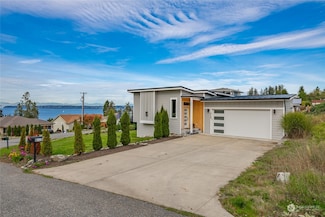 8728 Charel Dr, Blaine, WA 98230