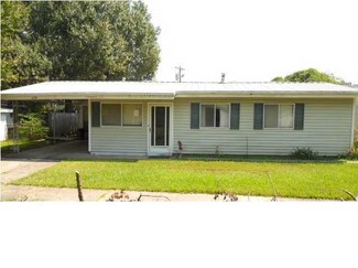 1004 Priscilla Ln, Lafayette, LA 70501