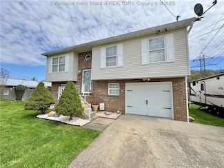 266 Black Betsy Bottom Rd, Poca, WV 25159