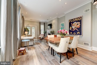 1237 29th St NW, Washington, DC 20007